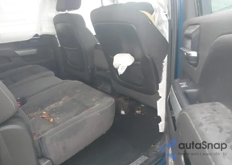 2015 Chevrolet Silverado 1500 2Lt z USA, uszkodzony, nr VIN 3GCUKREC2FG236365